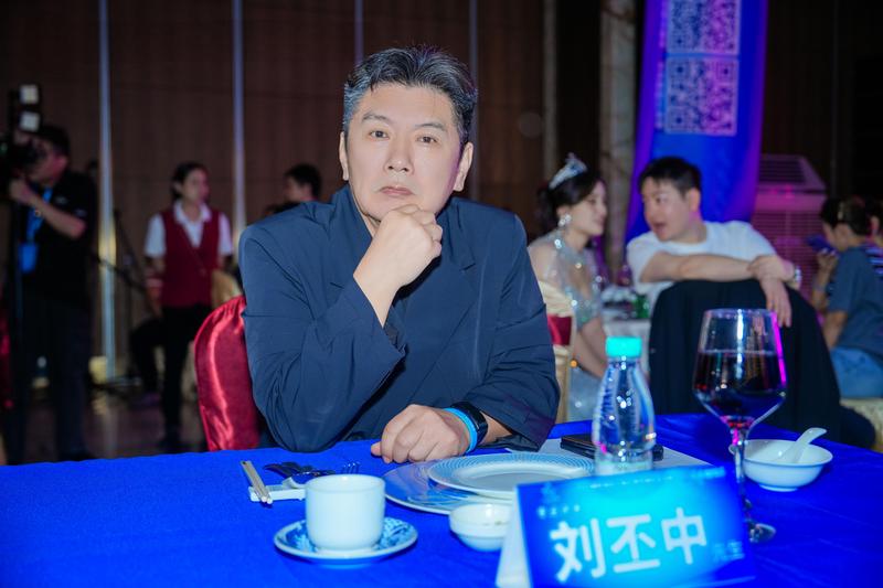 微信图片_20251031143135.jpg